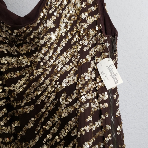Alice + Olivia Nora Sequin One Shoulder Dress 10 - Picture 6 of 9
